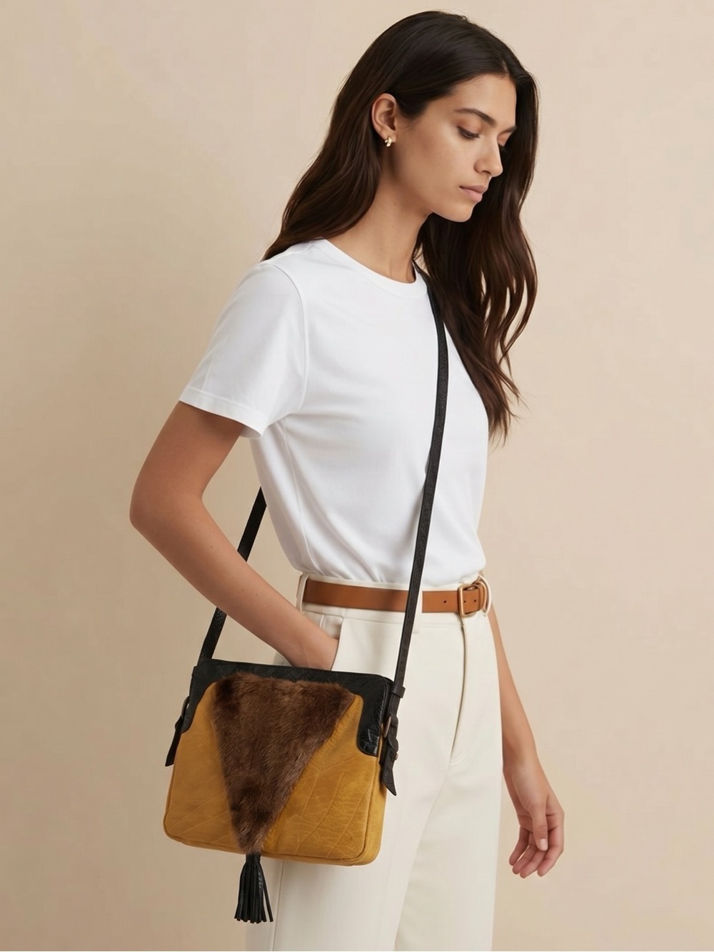 Genuine leather / fur trim crossbody